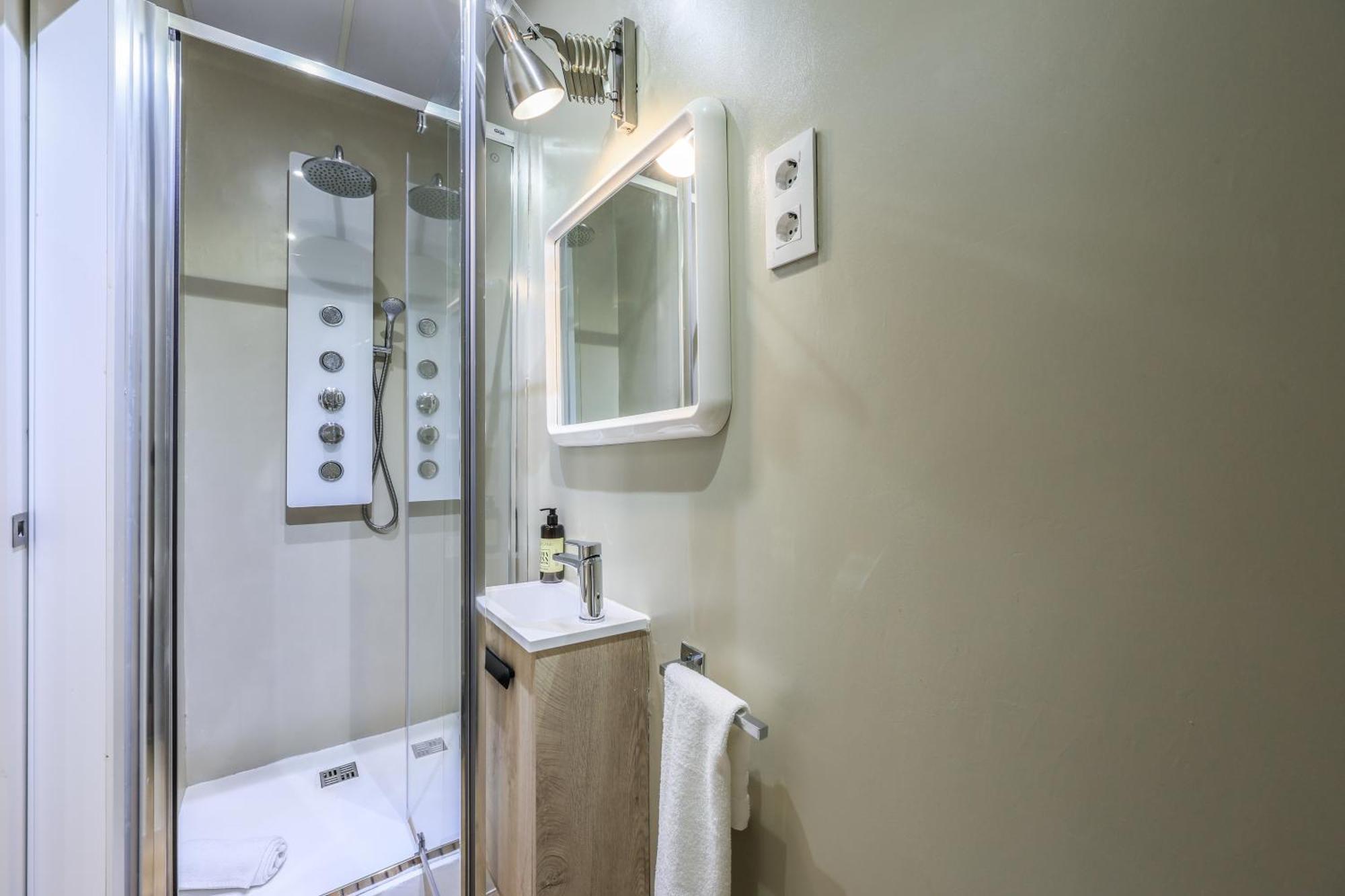 Apartamento Esplendido Y Centrico Madrid Exteriör bild